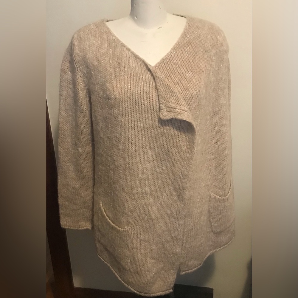 Maryline Made in Italy 🇮🇹 Sparkly Cardigan - Size Medium